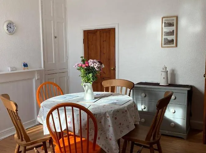 Coastguards Holiday home Whitby